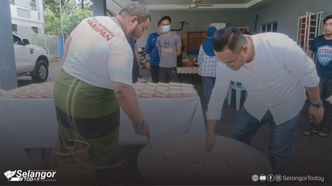 PEJABAT MPP ZON 3 SHAH ALAM JADI TEMPAT PENYEDIAAN MAKANAN MANGSA BANJIR