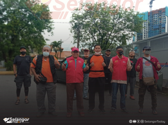 AMANAH GOMBAK TURUN BANTU OPERASI PEMBERSIHAN DI PUCHONG