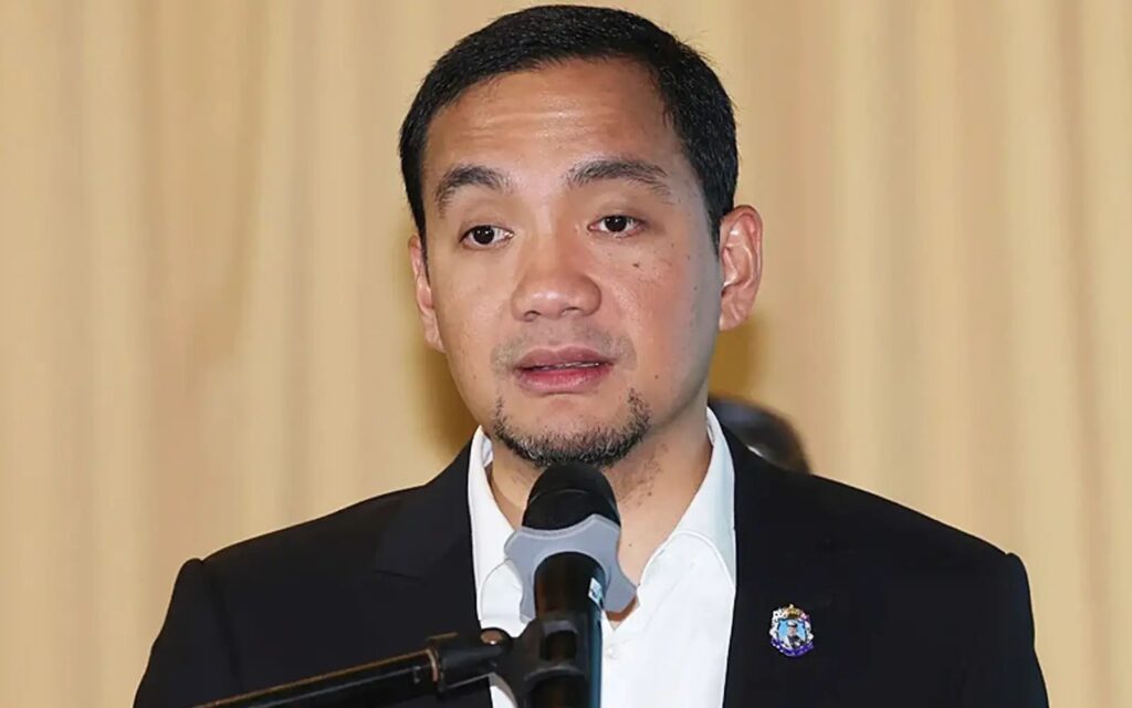 697d16df-onn-hafiz-ghazi-bernama-resize-200525-1